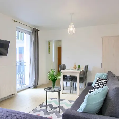 In - River House * Stettin